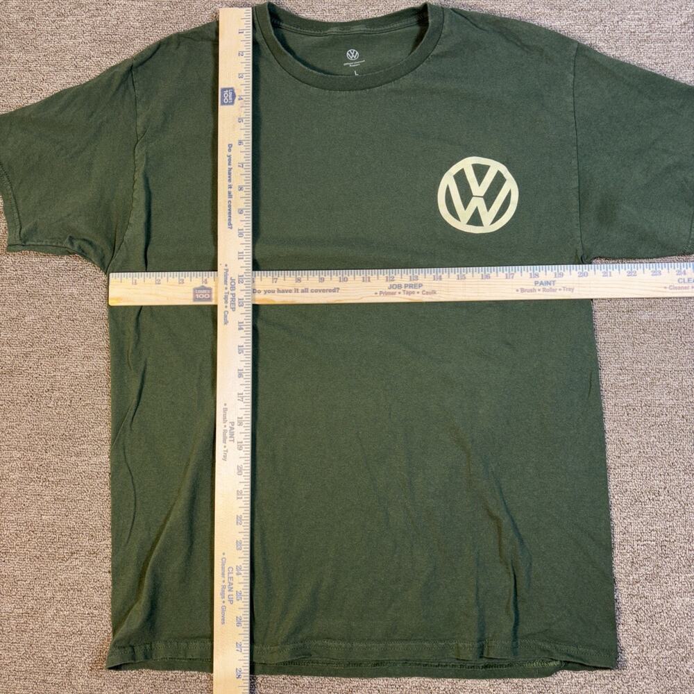 Volkswagen Mens Bigfoot Sasquatch Olive Green Graphic Shirt Short Sleeve Size L - Picture 4 of 6